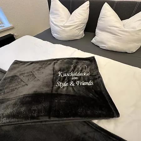 Familienwohnung Am Pfaffenteich דירה