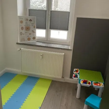 דירה Familienwohnung Am Pfaffenteich שוורין