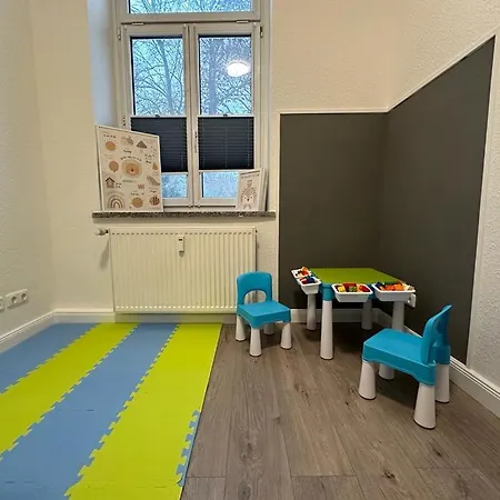 Familienwohnung Am Pfaffenteich * Schwerin (Mecklenburg-Vorpommern)